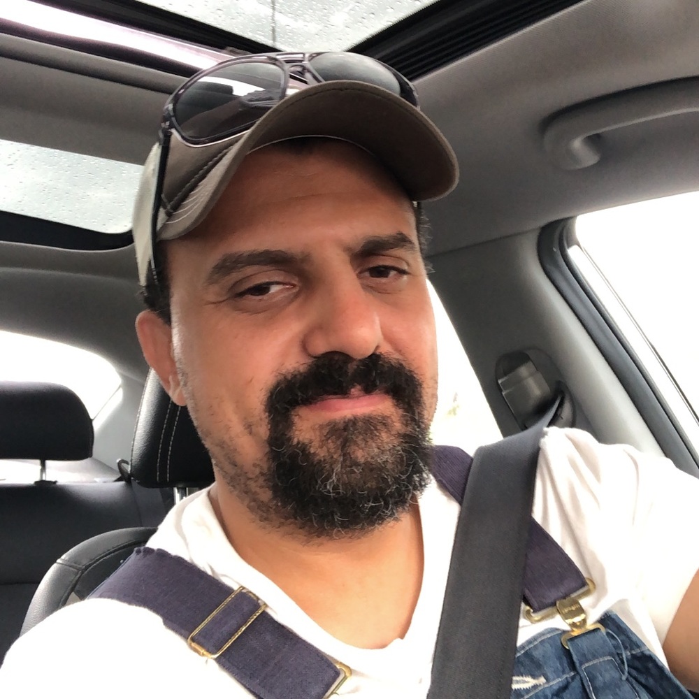 Meet your Posher, Moe